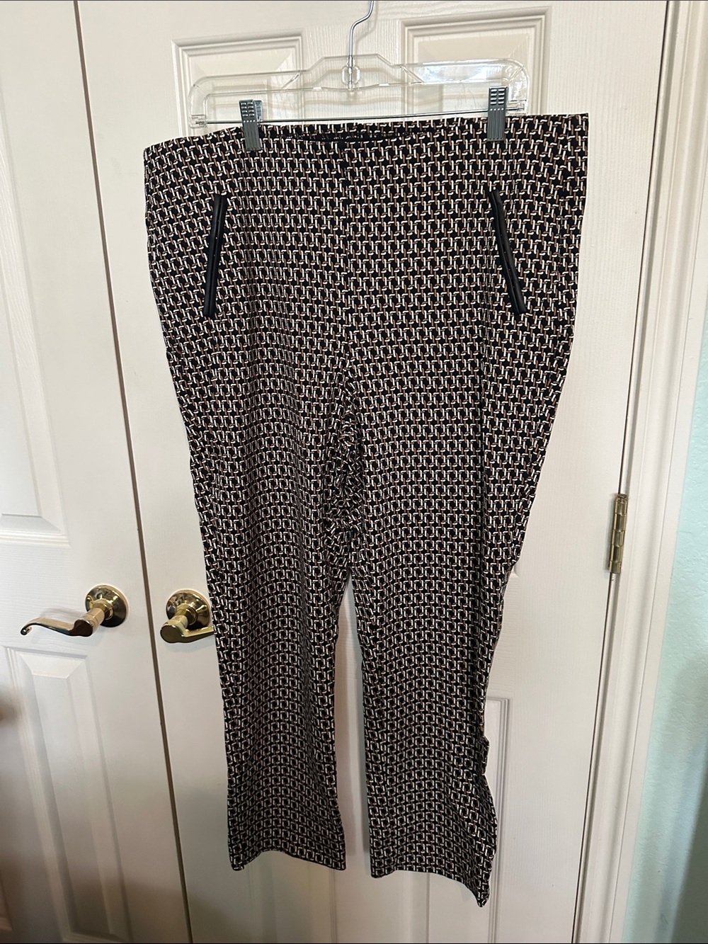Chico's Black and Cream Geometric Pull-On Trousers